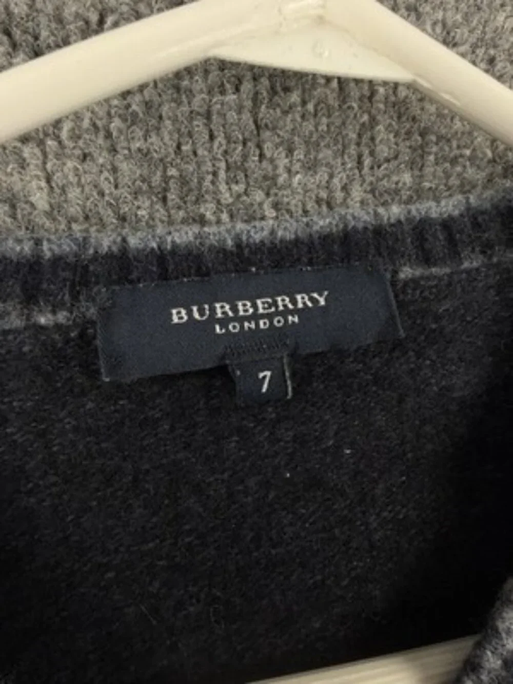 Burberry London Logo Soft Pullover Blue Long Sleeve V-Neck 7 Wool Nylon Angora
